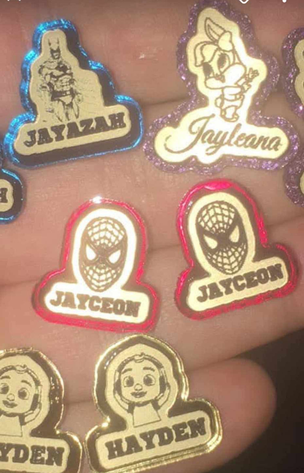 Character Stud earrings